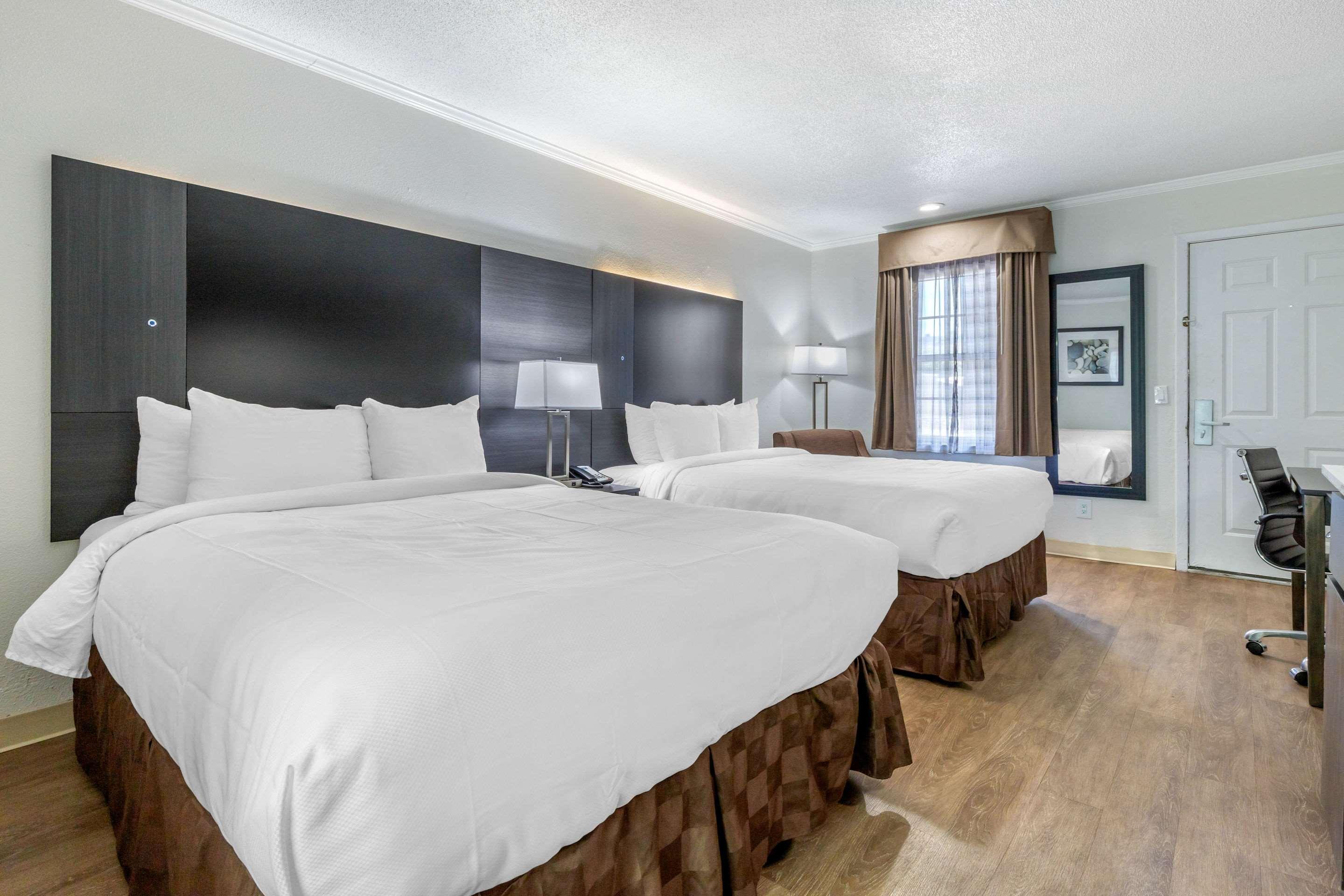 ซับเออร์เบิน เอ็กซ์เทนด์ สเตย์ โฮเต็ล แอท ดิ ยูนิเวอร์ซิตี้ Hotel คอนเวย์ ภายนอก รูปภาพ